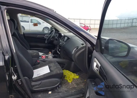 2013 Nissan Pathfinder Sv z USA, uszkodzony, nr VIN 5N1AR2MN5DC648462